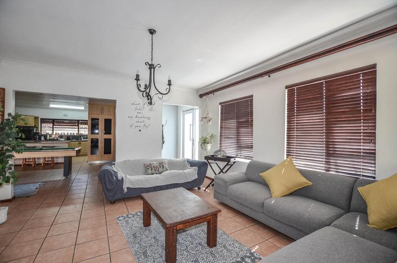 6 Bedroom Property for Sale in De Tijger Western Cape